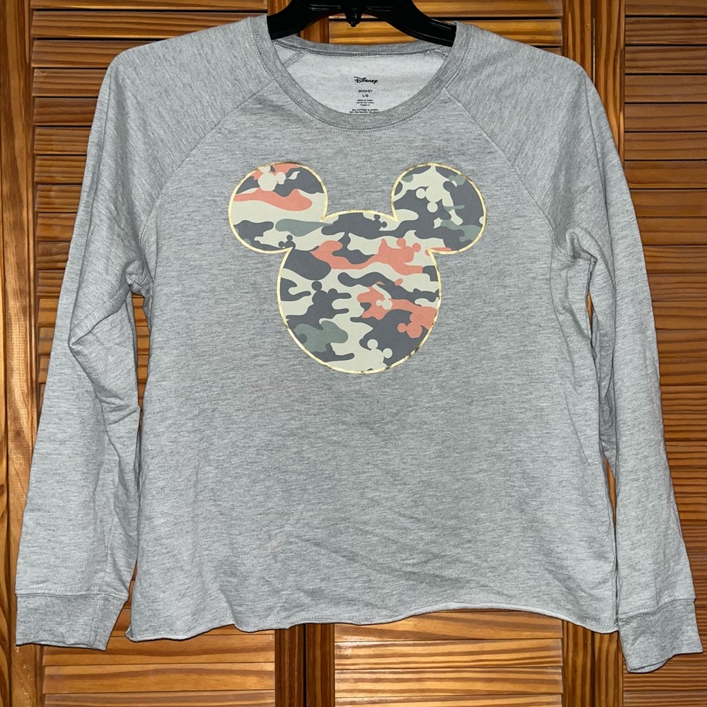 Disney Graphic Camo‎ Mickey Head Long Sleeve Gray Sweatshirt Size Large